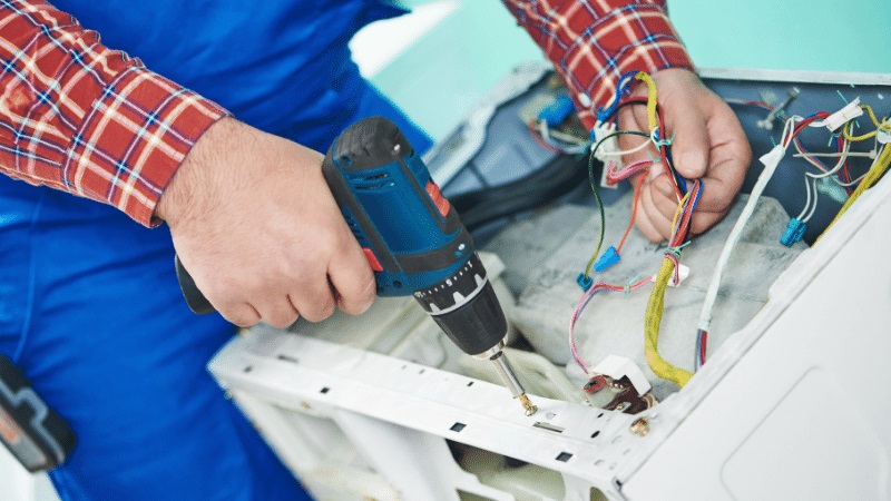 Şereflikoçhisar Baxi Baxi çamaşır makinesi kart tamiri – Su almama arızası orijinal parça ile giderildi. - Teknik servis örneği